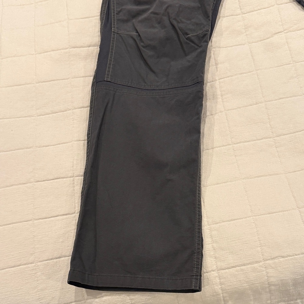 Kuhl Radikal Men's Charcoal Cargo Pants - Picture 6 of 15